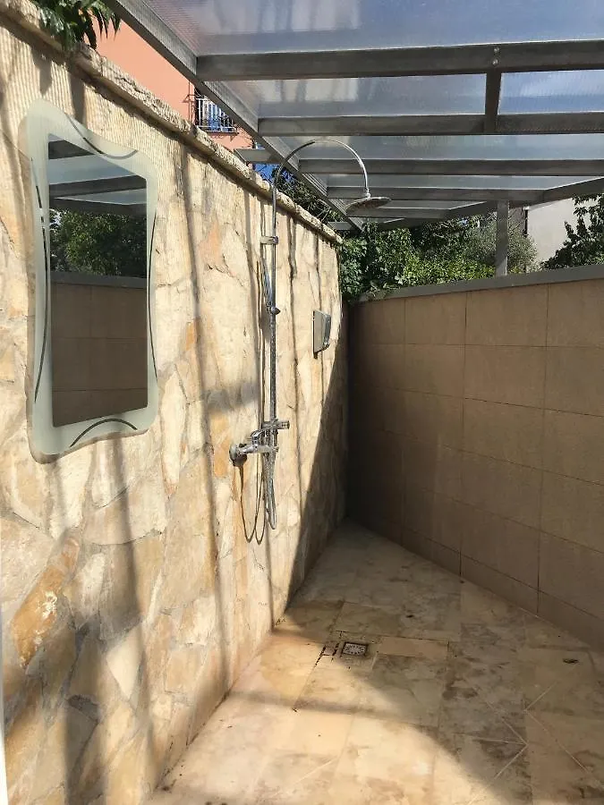 Vale Lunga Apartments Πούλα