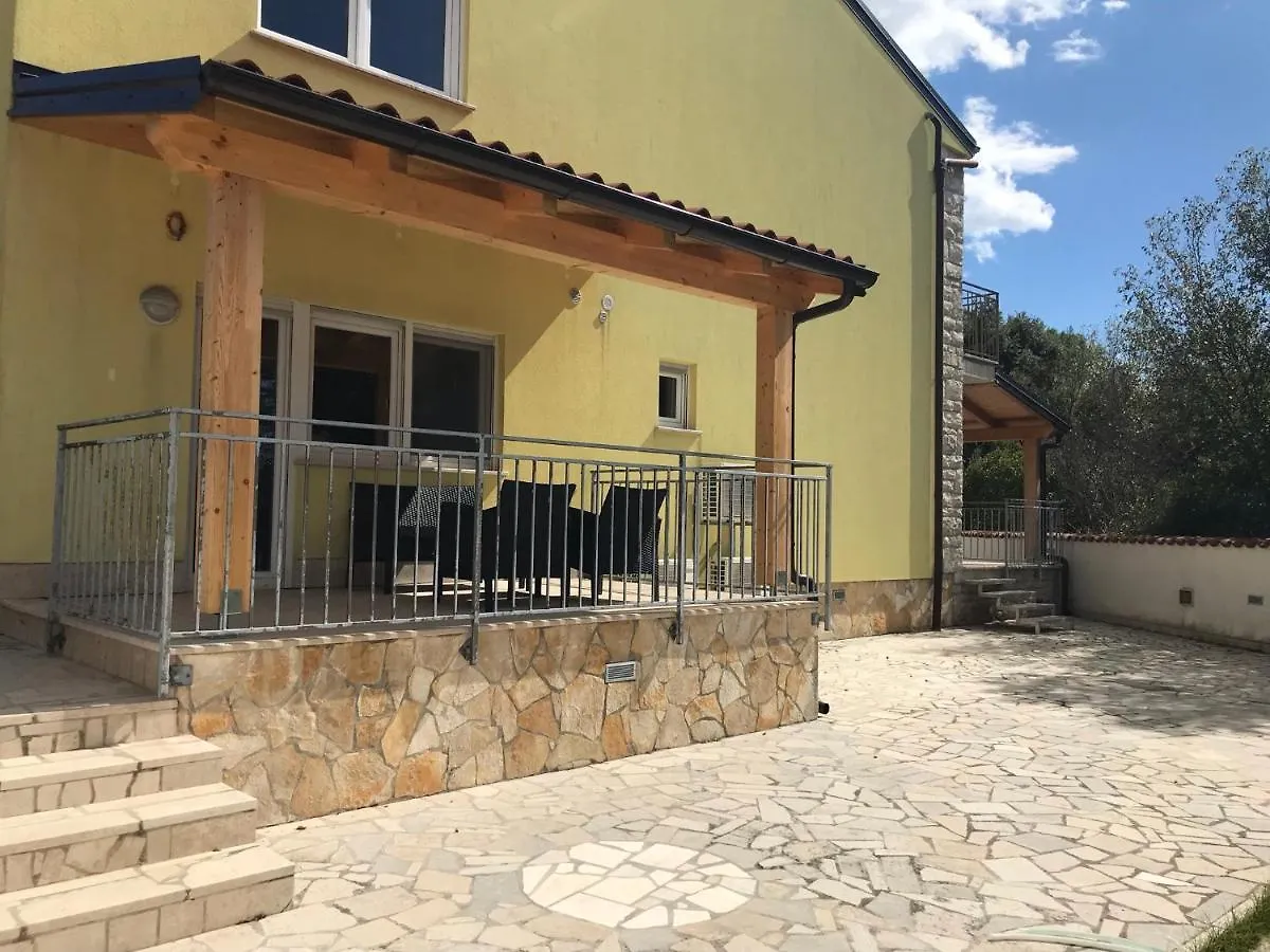 Vale Lunga Apartments Pola