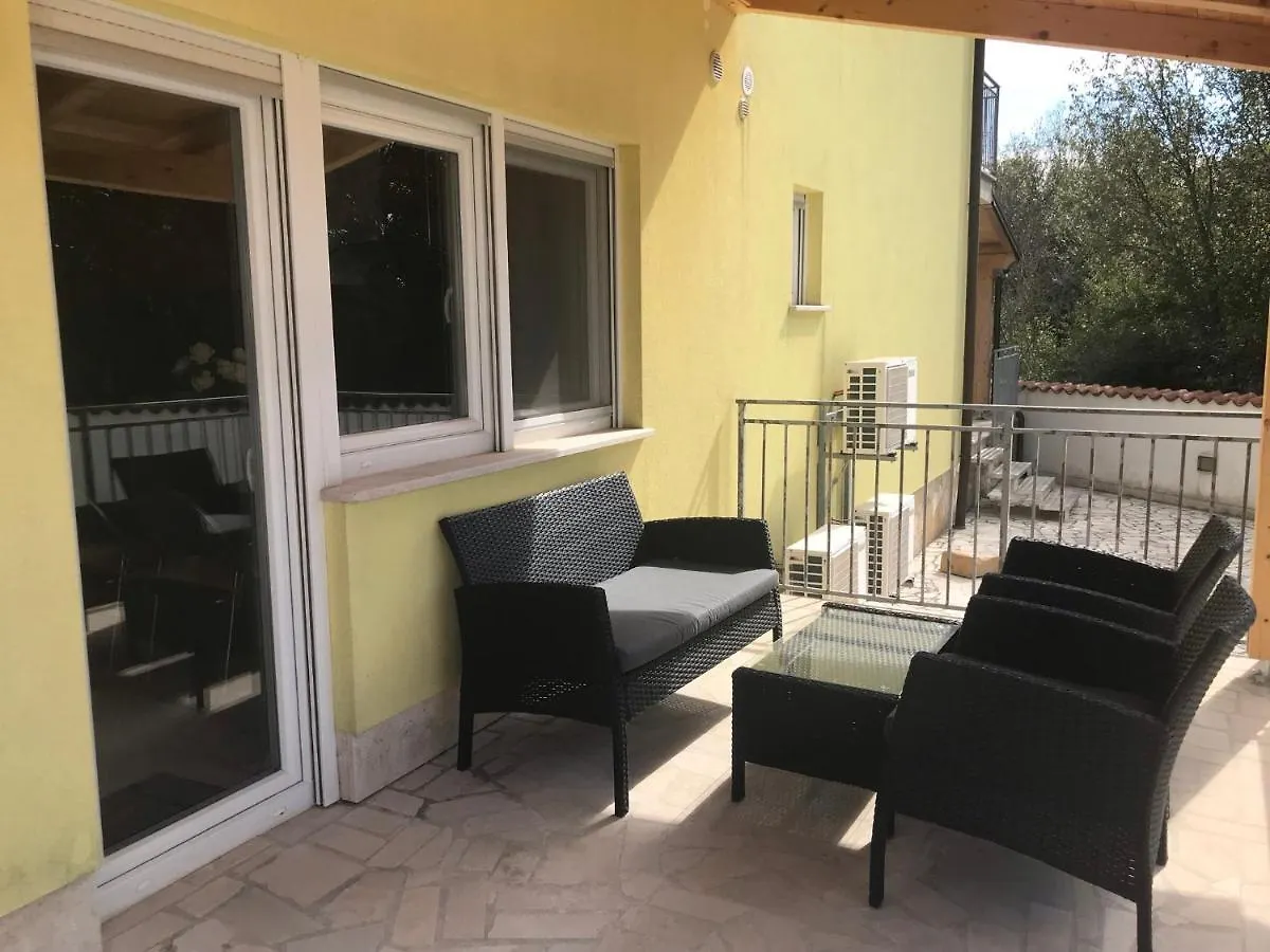 Vale Lunga Apartments Pola