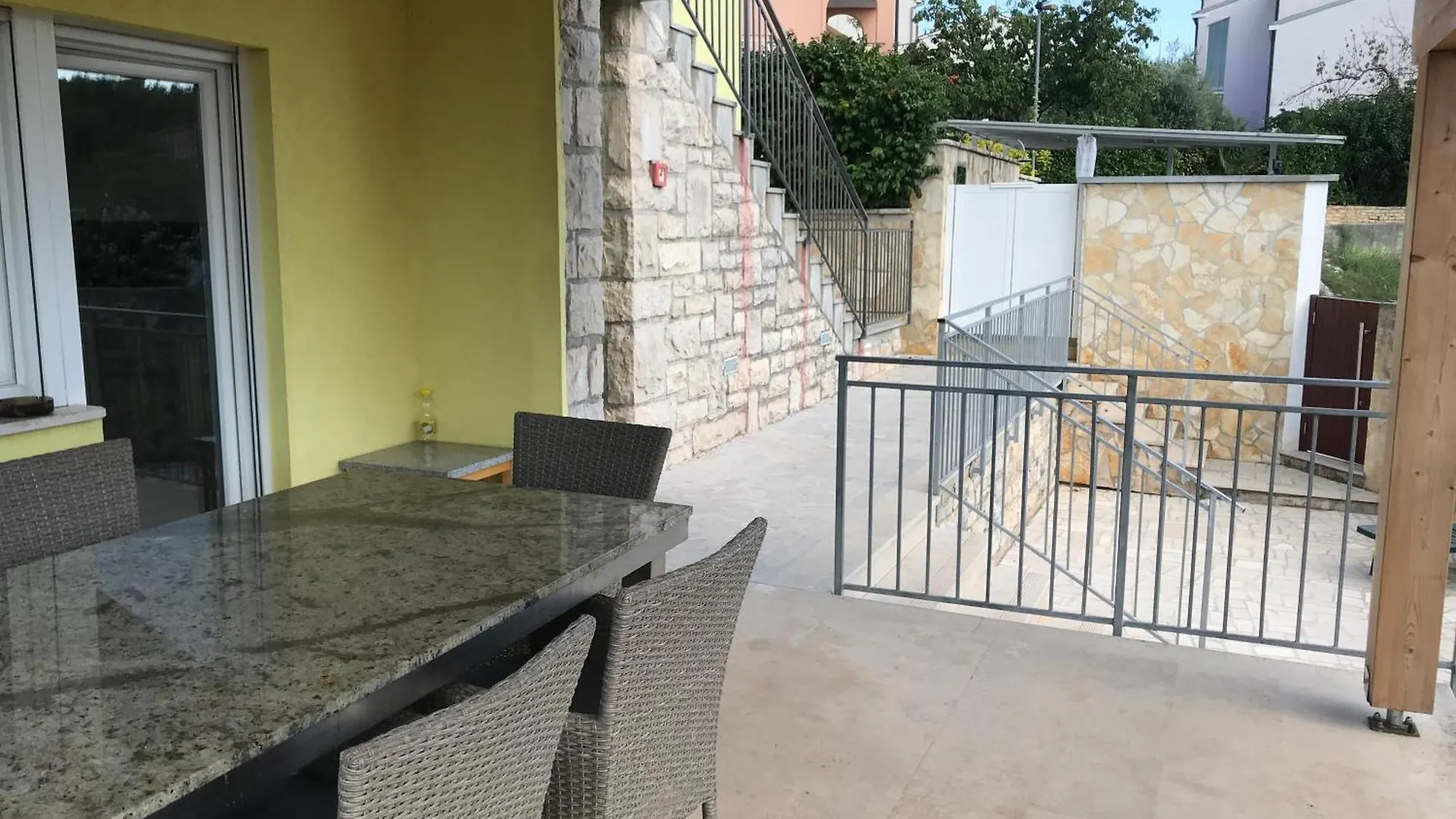 Vale Lunga Apartments Pola